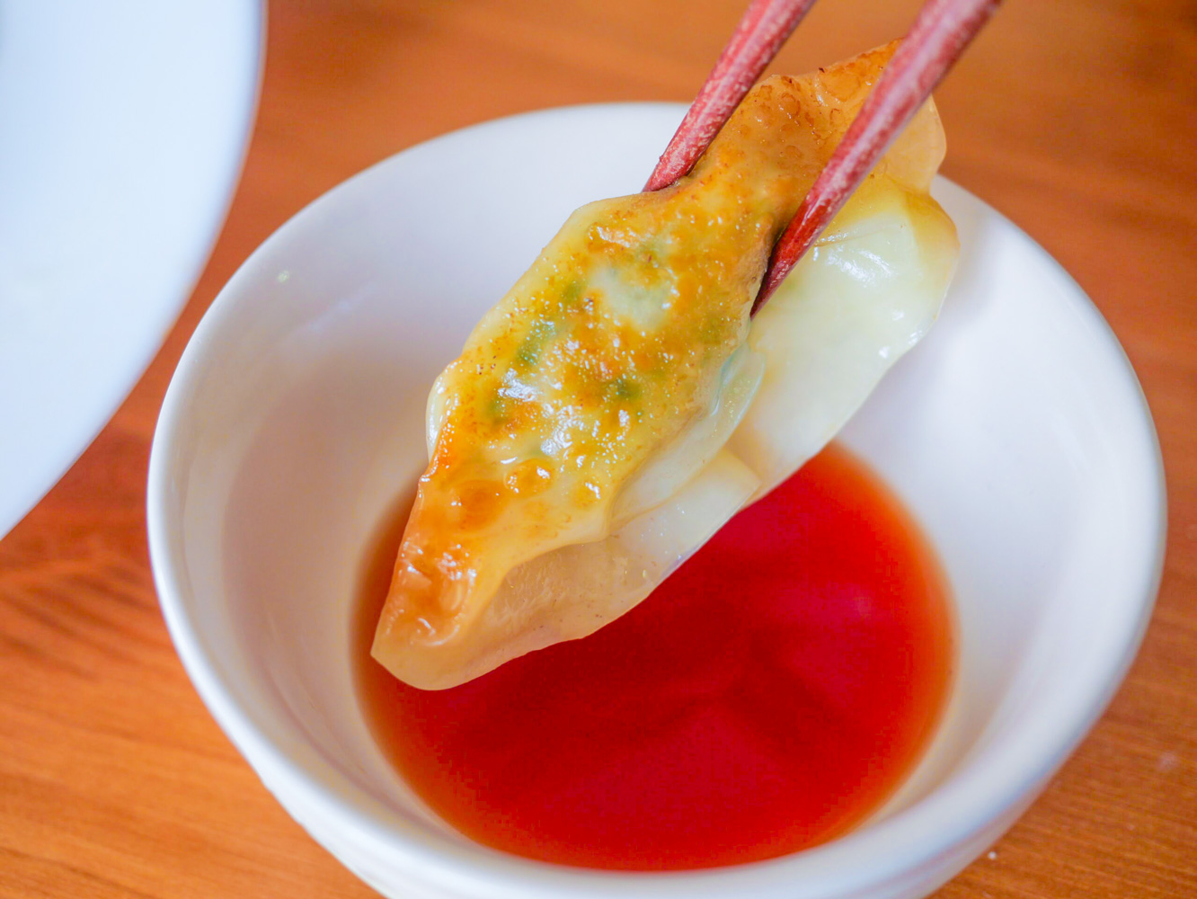 梅酢ダレで食べる紫蘇餃子