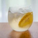 暑い日にぴったり！梅酢レモンソーダ
